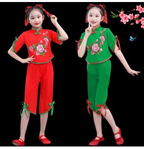 Children's Chinese folk dance costumes girls new year festive ethnic song yangge dance performance dresses handkerchief dance costumes
